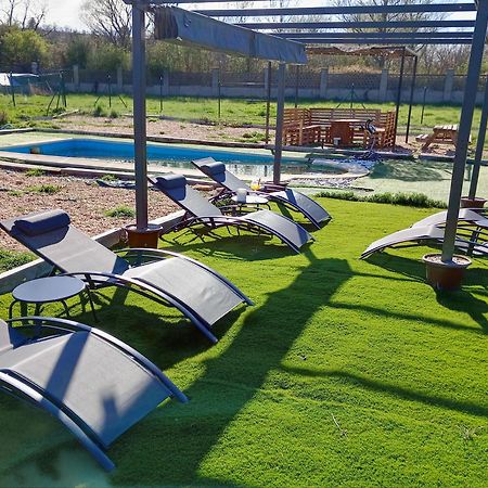 Finca Arroyo Del Valle San Andres del Rabanedo ภายนอก รูปภาพ